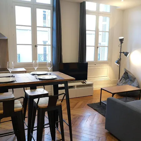 Le Pasteur - Sr Loc Apartment Dijon